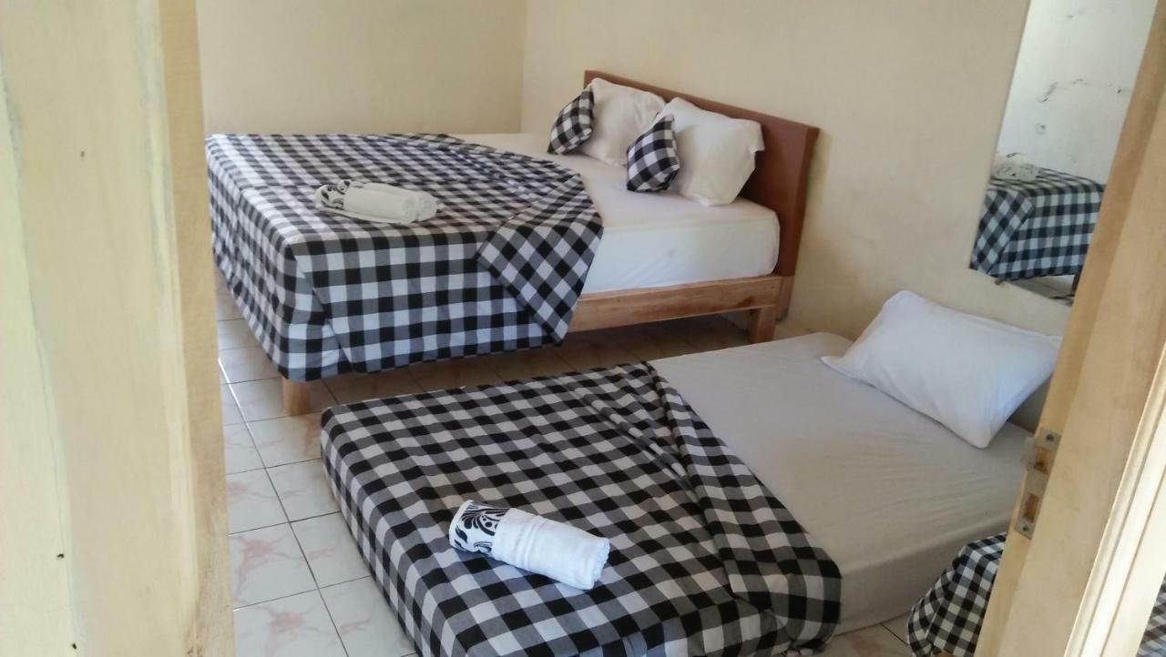 Esa Di Kubu Homestay Singaraja Exterior foto