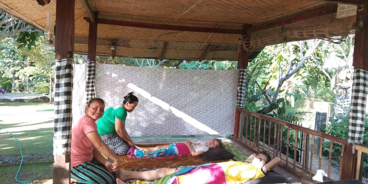 Esa Di Kubu Homestay Singaraja Exterior foto