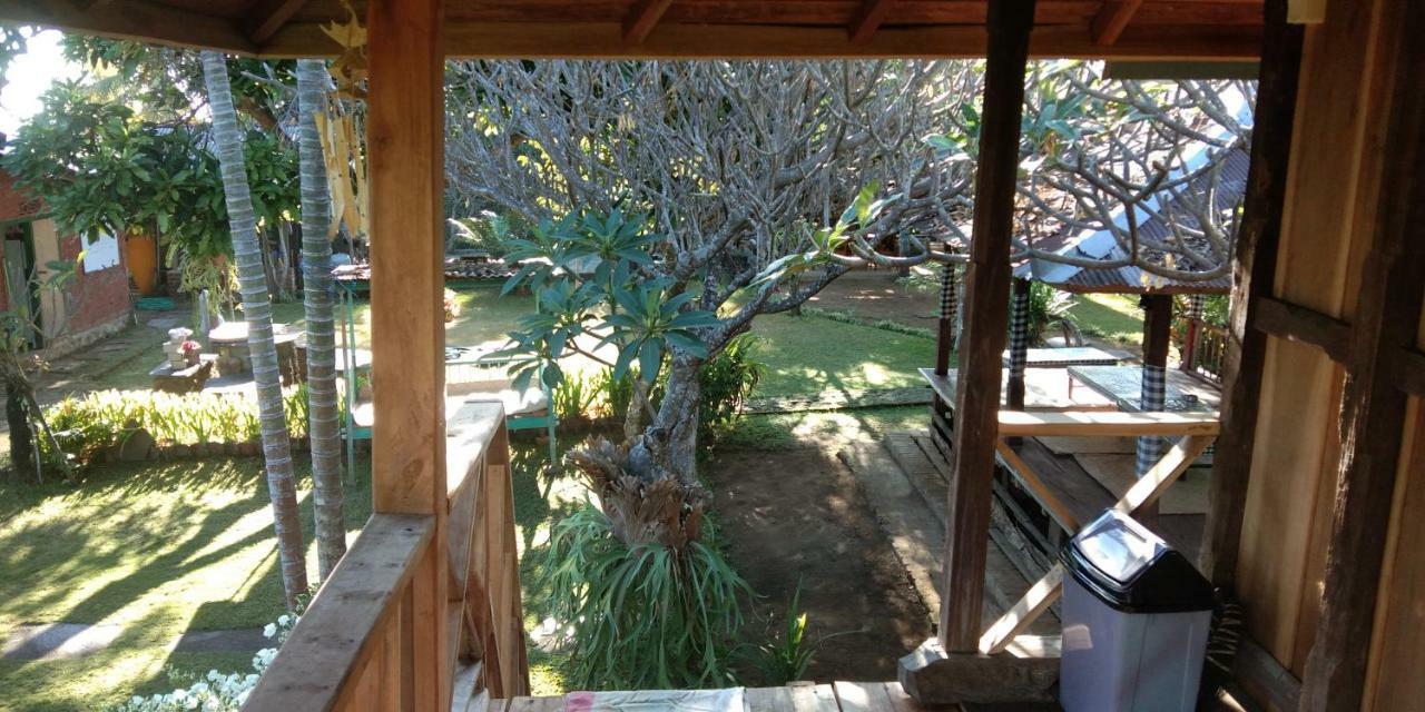 Esa Di Kubu Homestay Singaraja Exterior foto